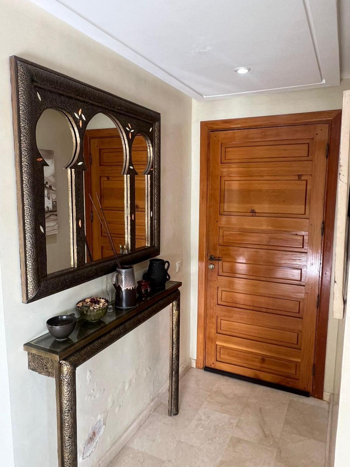 Apartamento Elegant Avec Vue Sur Piscine Jardin Verdoyant Et Wifi Ultra Rapide *